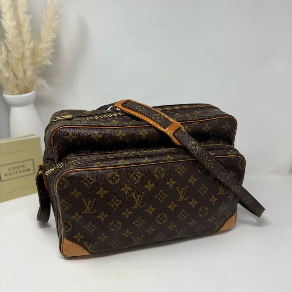 💯 Authentic LOUIS VUITTON Nile GM  Monogram Bag - Picture 3 of 10